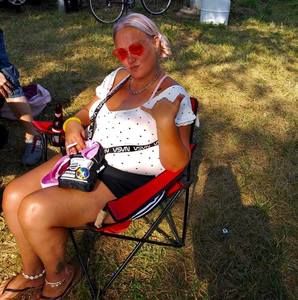 Meet your Posher, Jenn